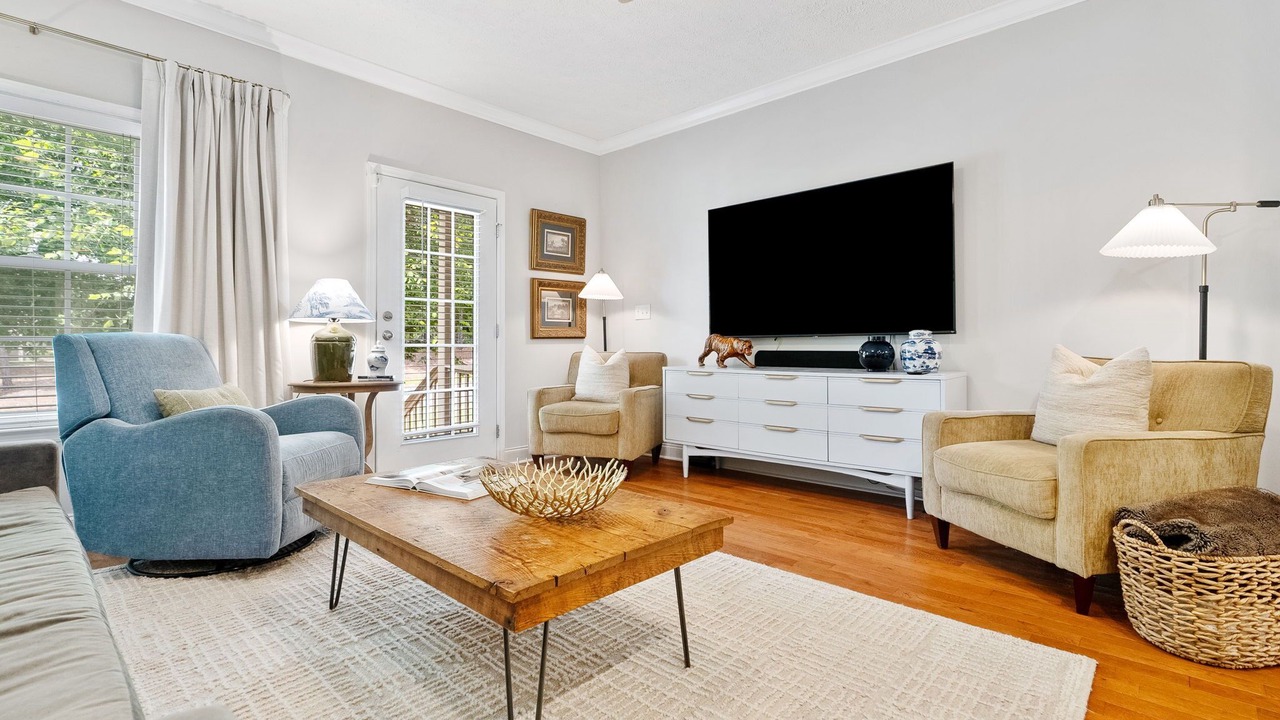 Photo of Livingroom in Auburn - Opelika