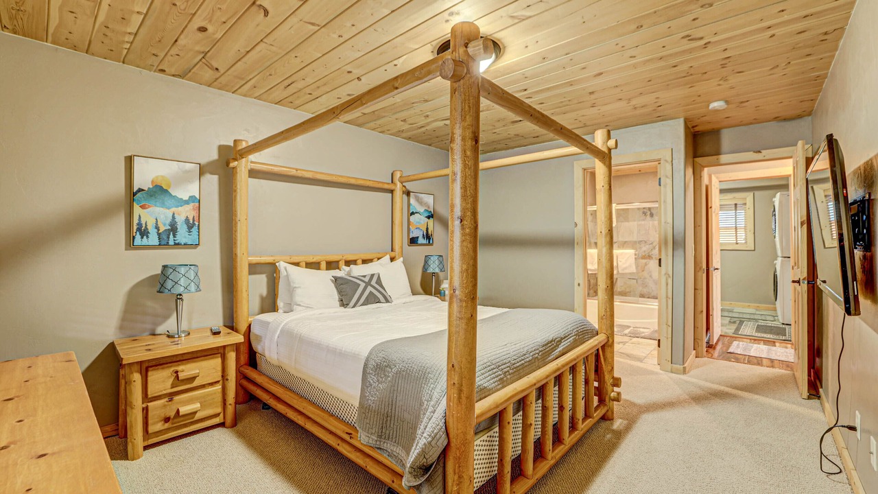 Photo of Bedroom in Brian Head