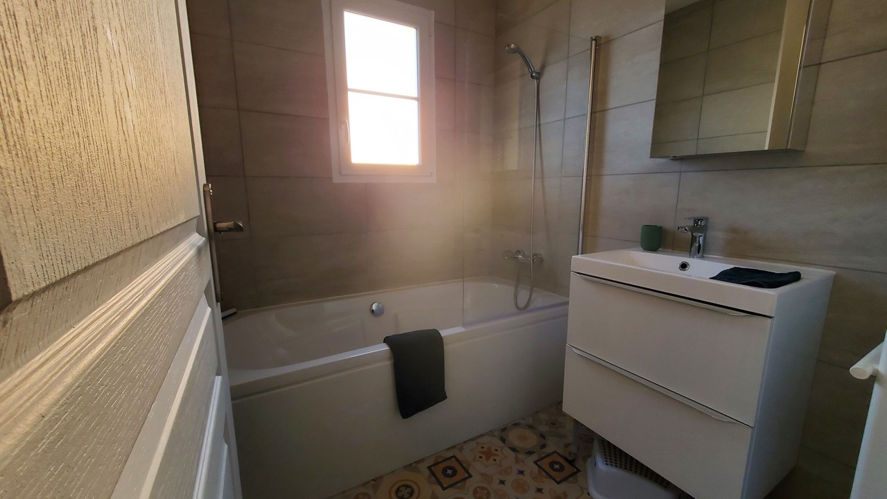 Photo of Bathroom in Fontenay-le-Comte
