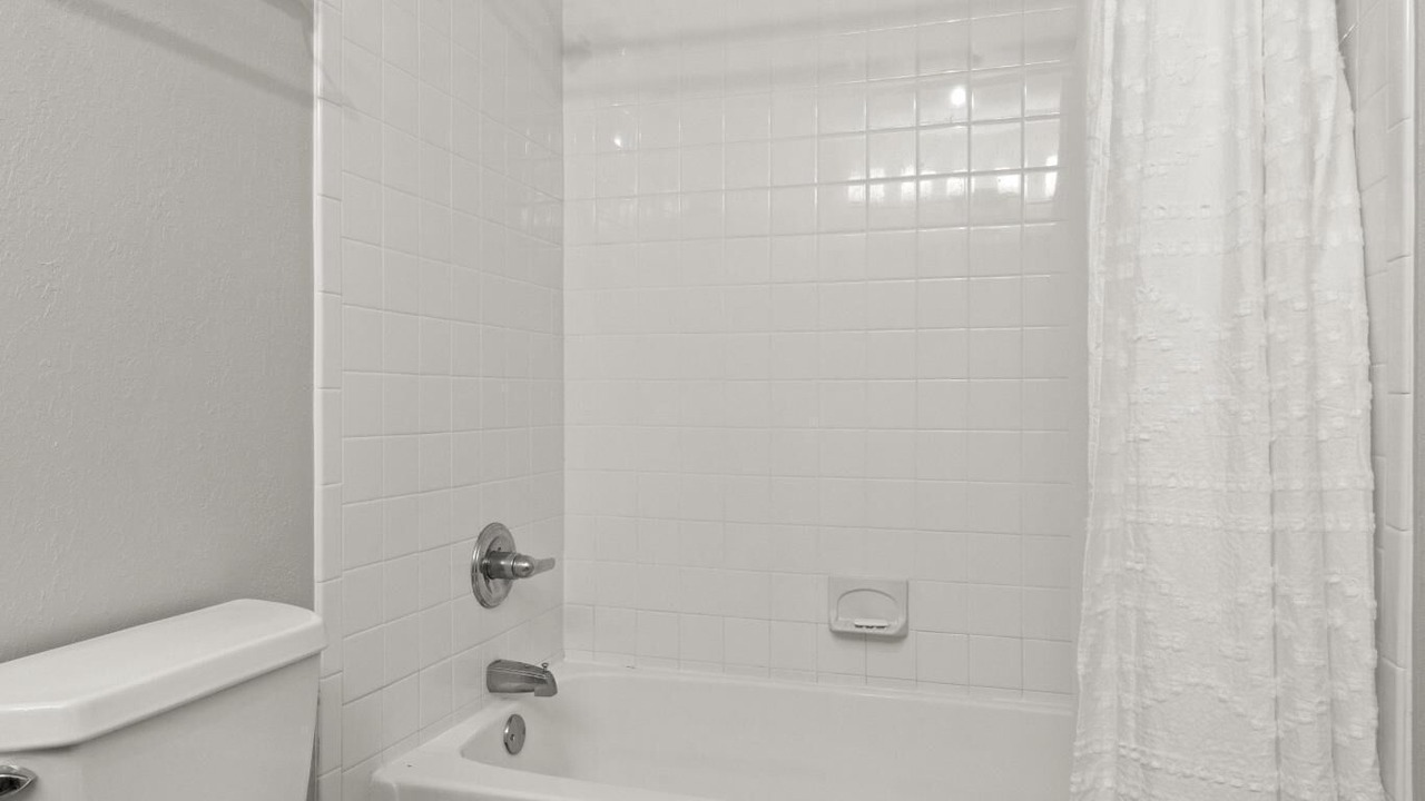 Photo of Bathroom in Dadeville