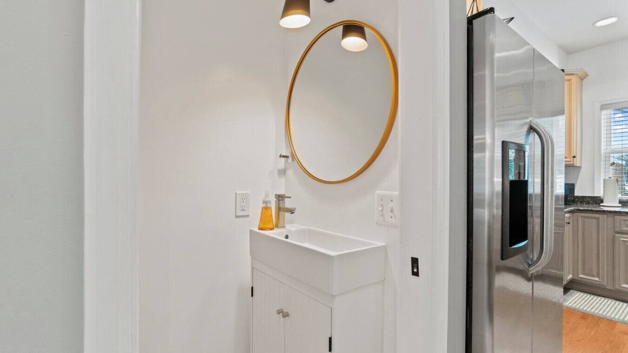 Photo of Bathroom in Shaw