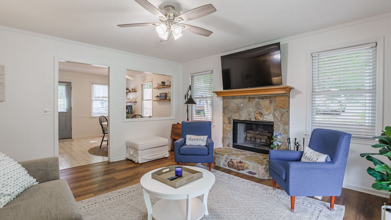 Photo of Livingroom in Prosperity