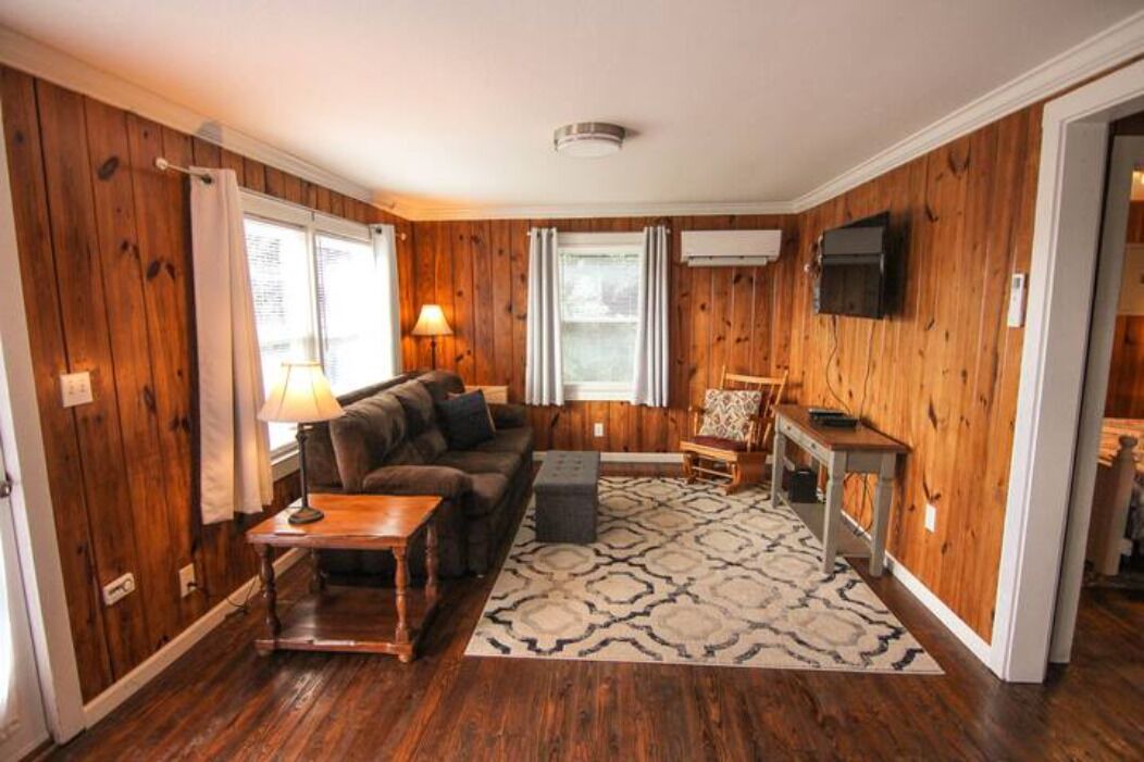 Photo of Bedroom in Greenville - Spartanburg