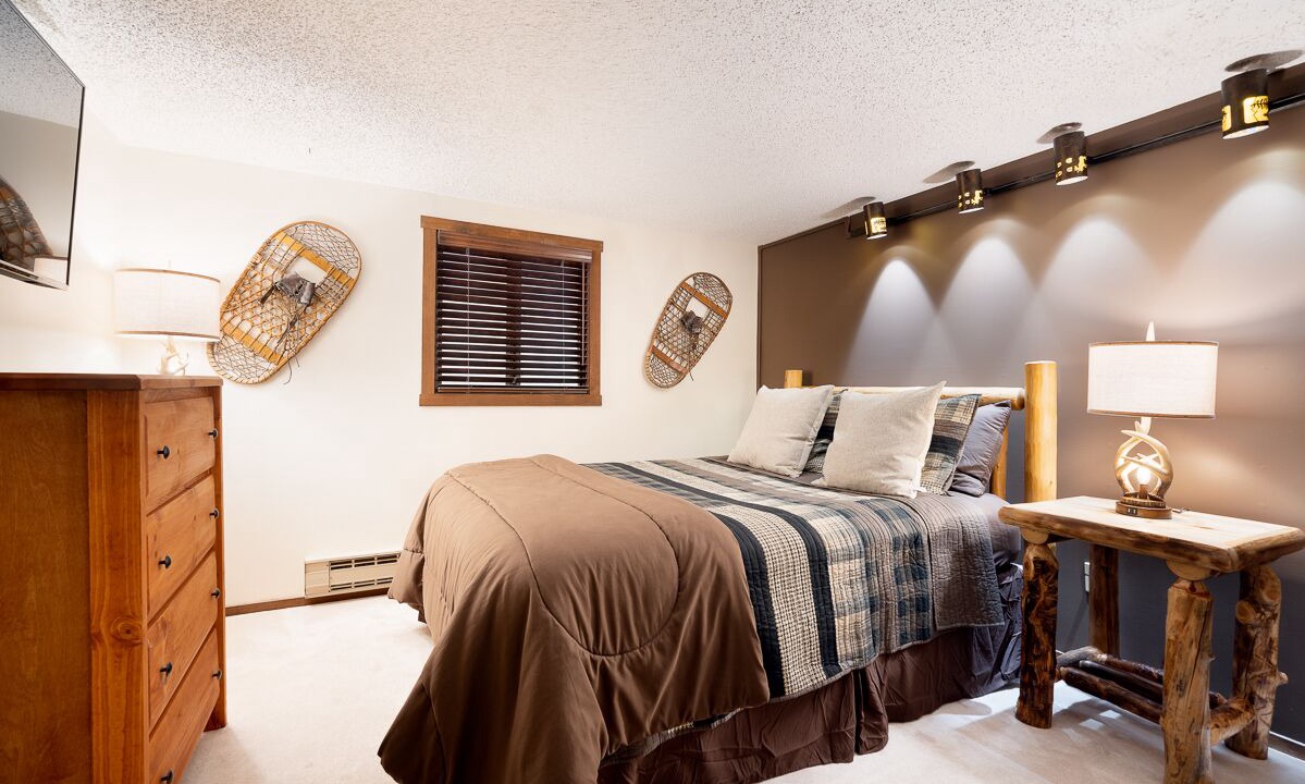 Photo of Bedroom in Village at Camelback
