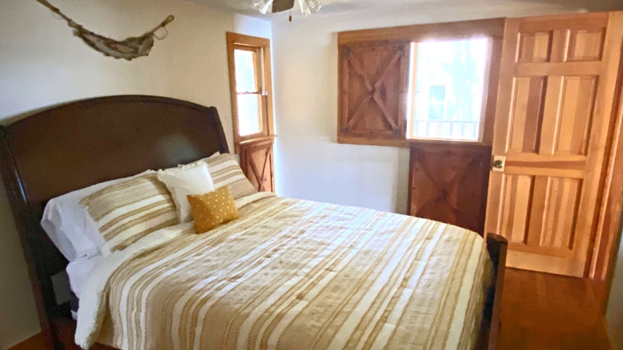Photo of Bedroom in Burr Oak