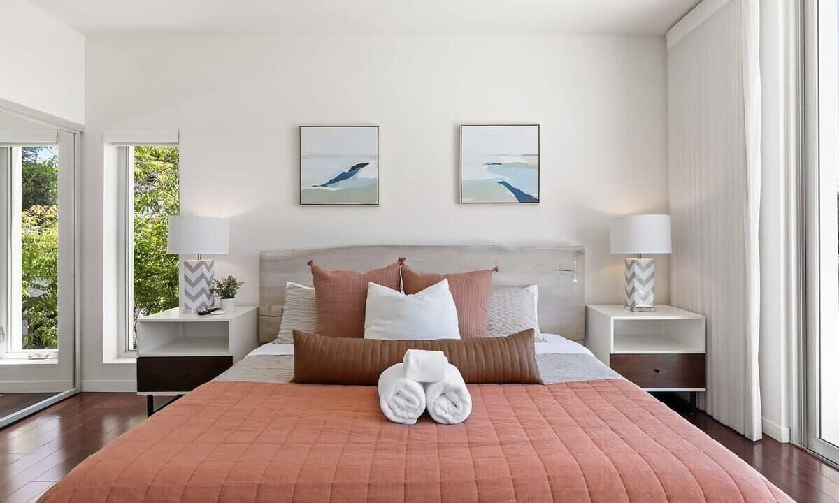 Photo of Bedroom in Sharp Park