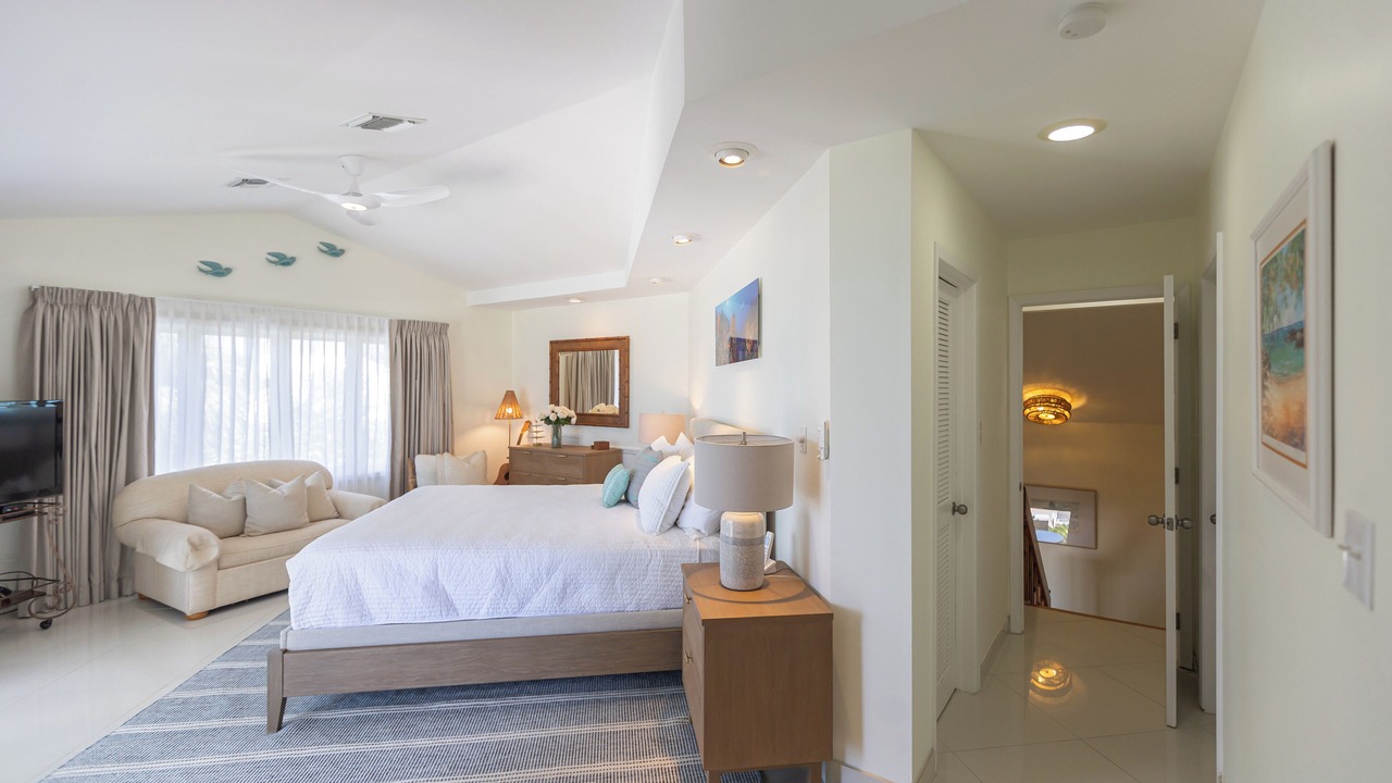 Photo of Bedroom in Rum Point