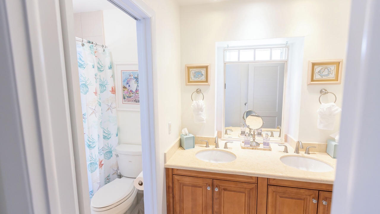 Photo of Bathroom in Rum Point
