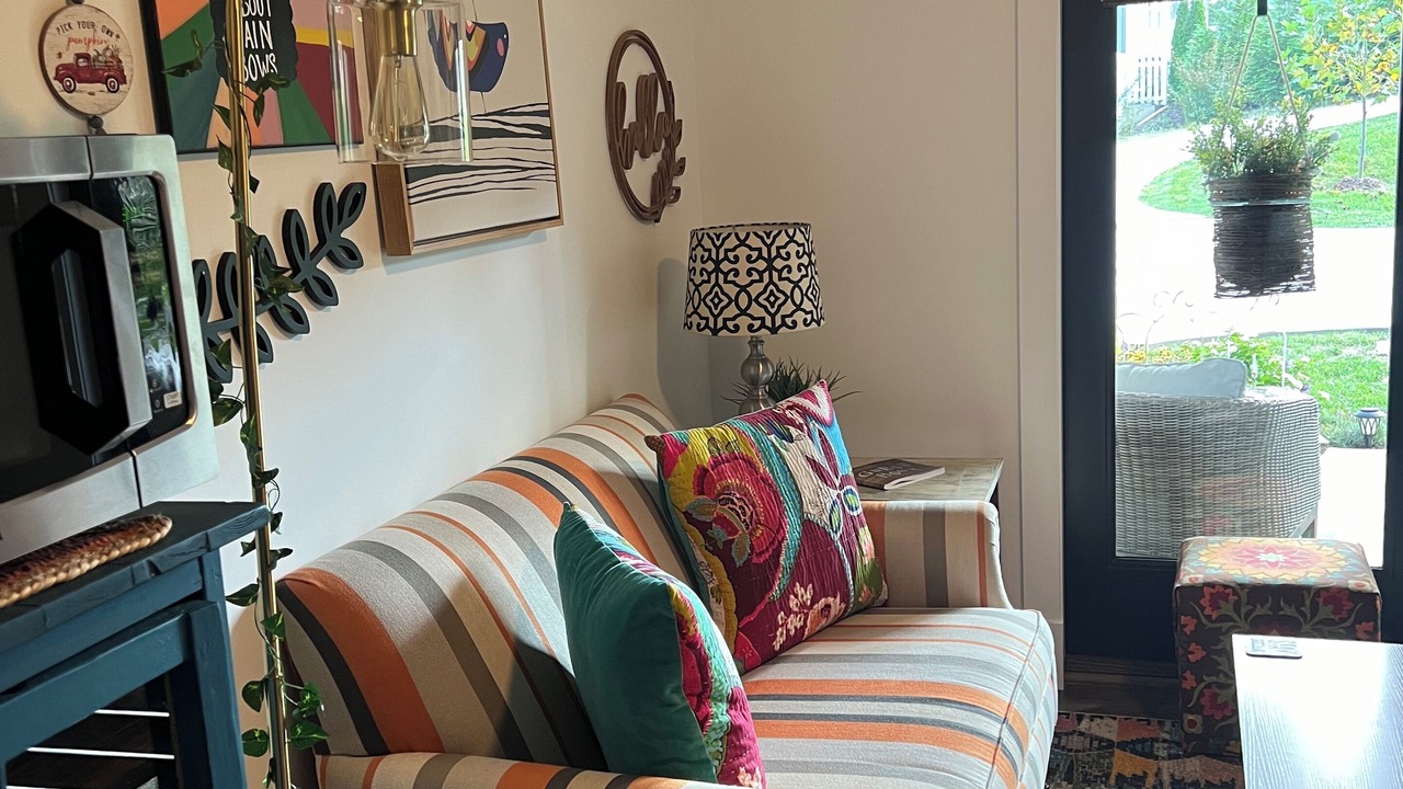 Photo of Livingroom in Weaverville
