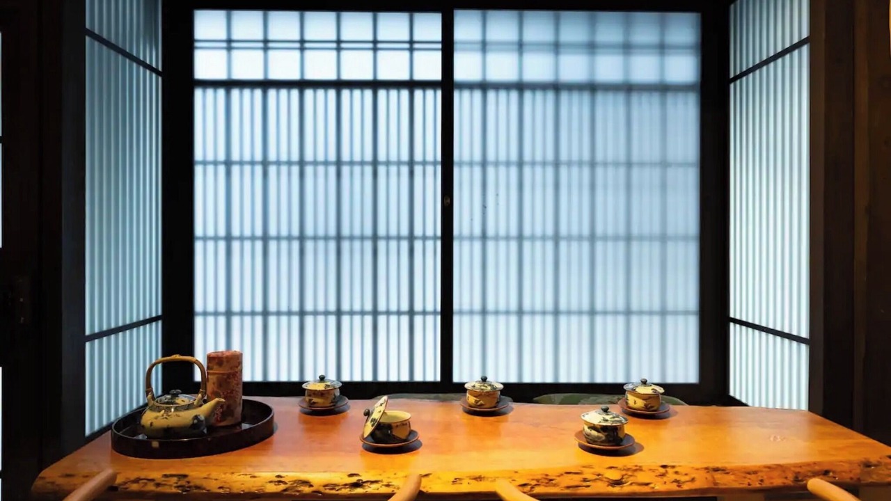 Photo of Others in Karasuma