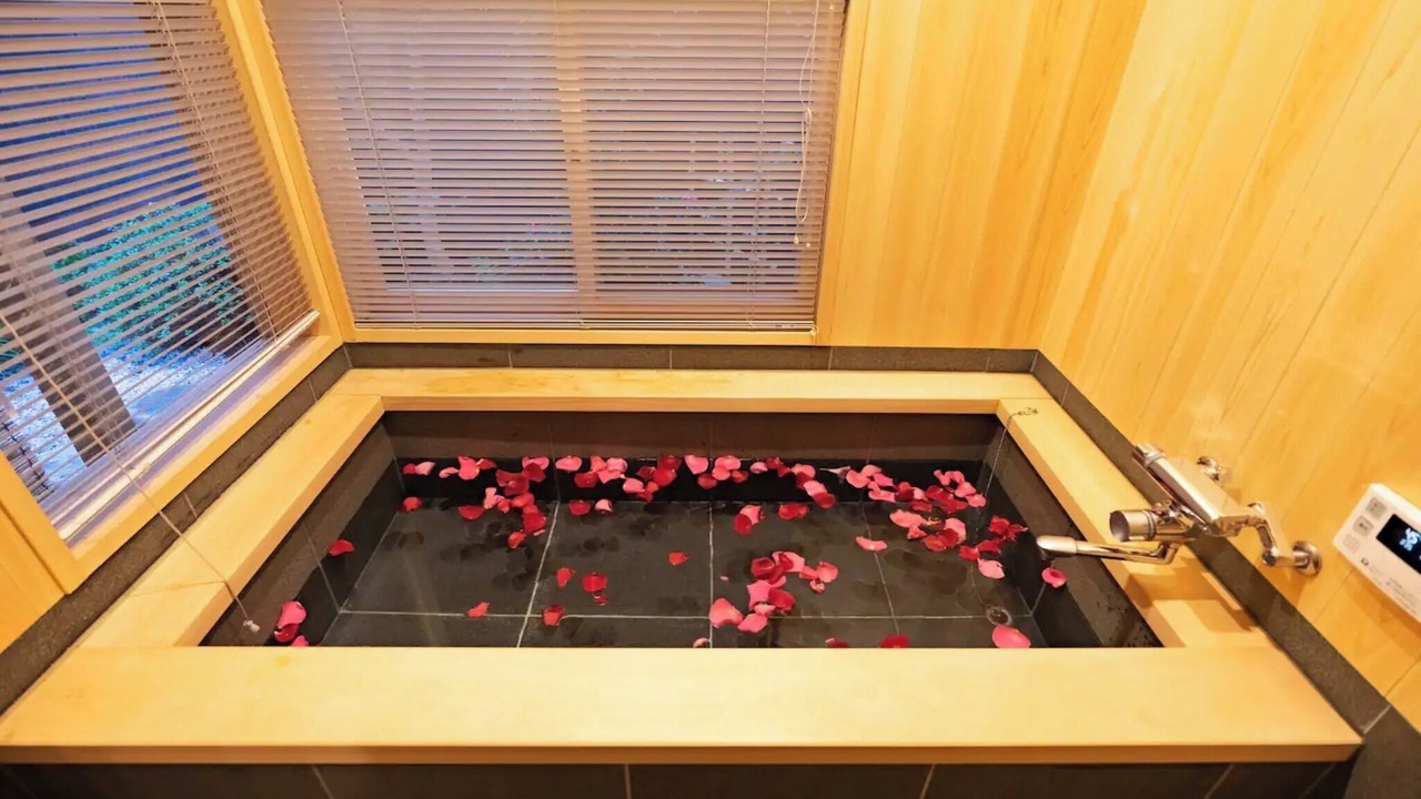 Photo of Bathroom in Karasuma