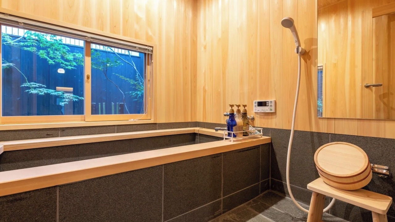 Photo of Bathroom in Karasuma