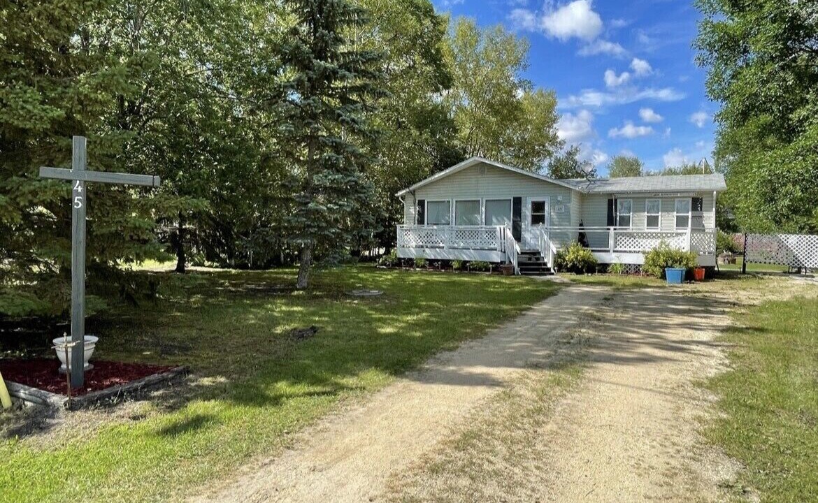 Photo of Outdoor in Chalet Beach