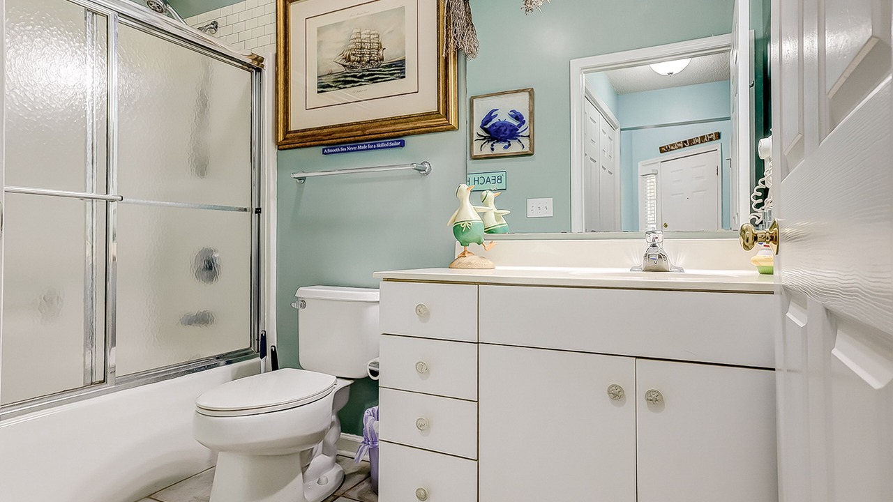 Photo of Bathroom in Red Hill