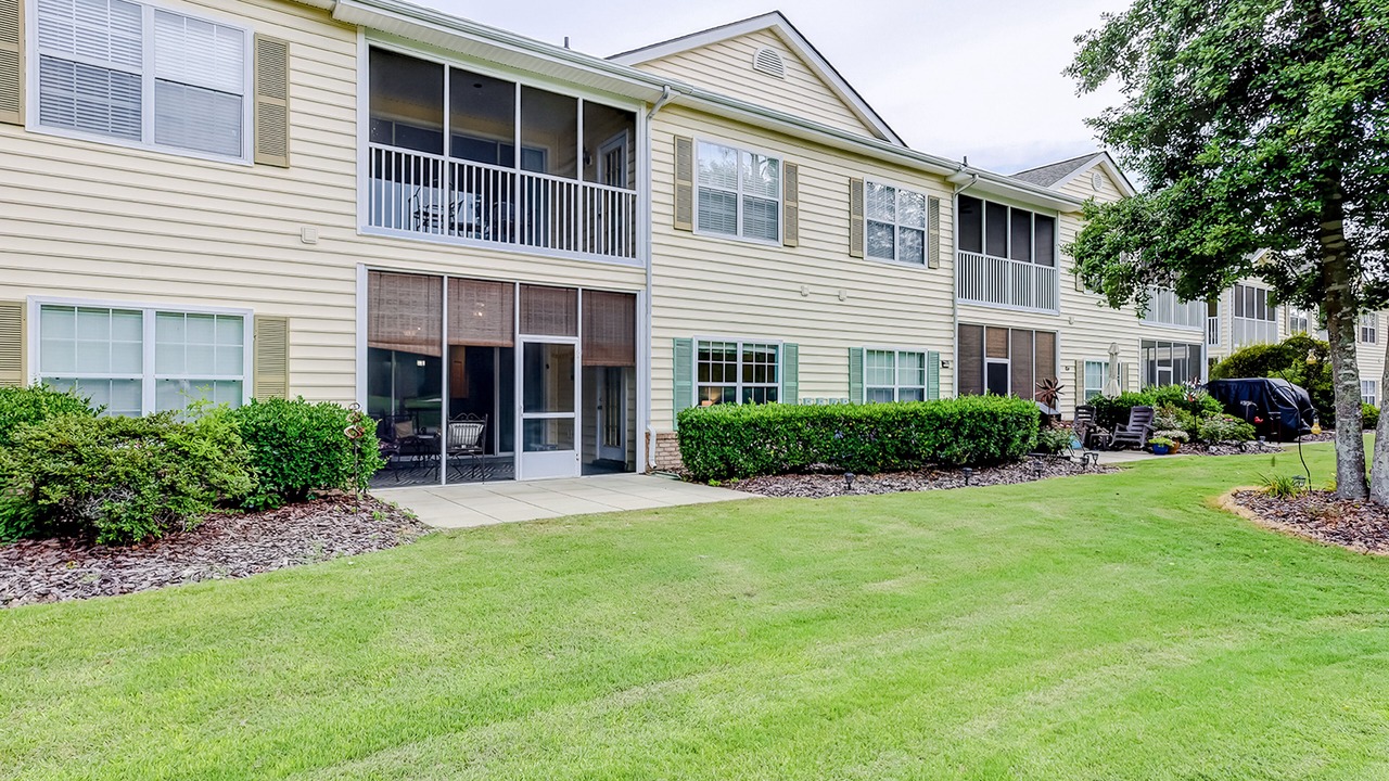 Photo of Outdoor in Red Hill