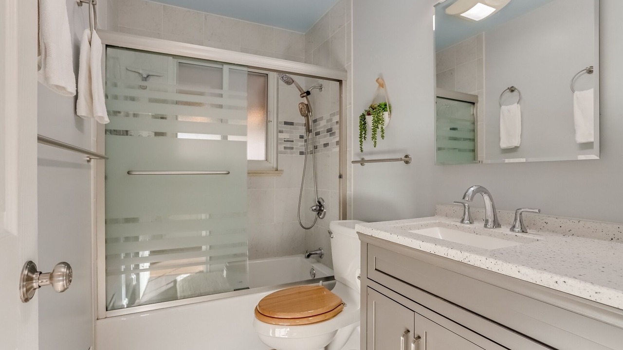 Photo of Bathroom in Aurora