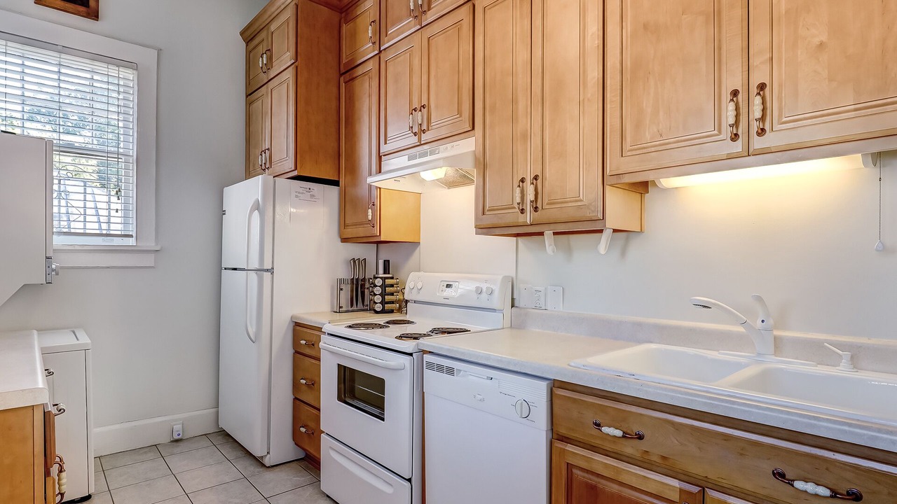 Photo of Kitchen in Thomas Square