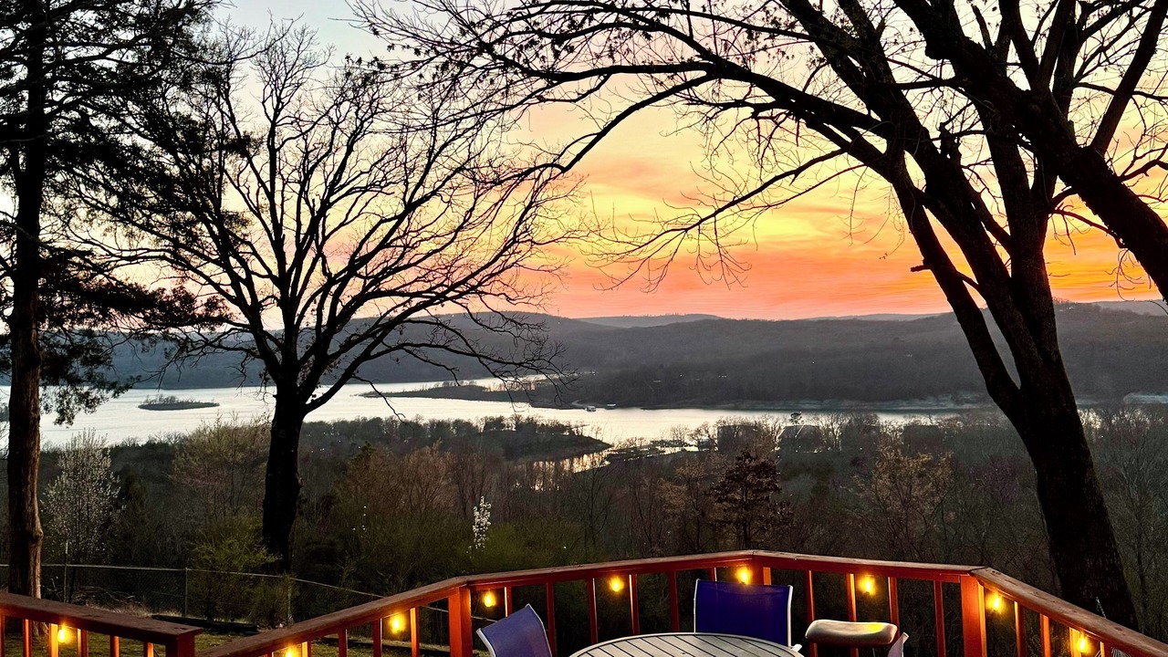 Photo of Outdoor in Pettit