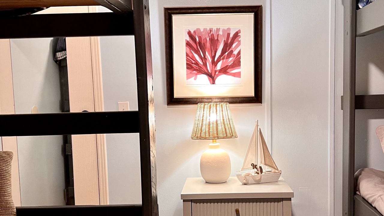 Photo of Bedroom in Pettit