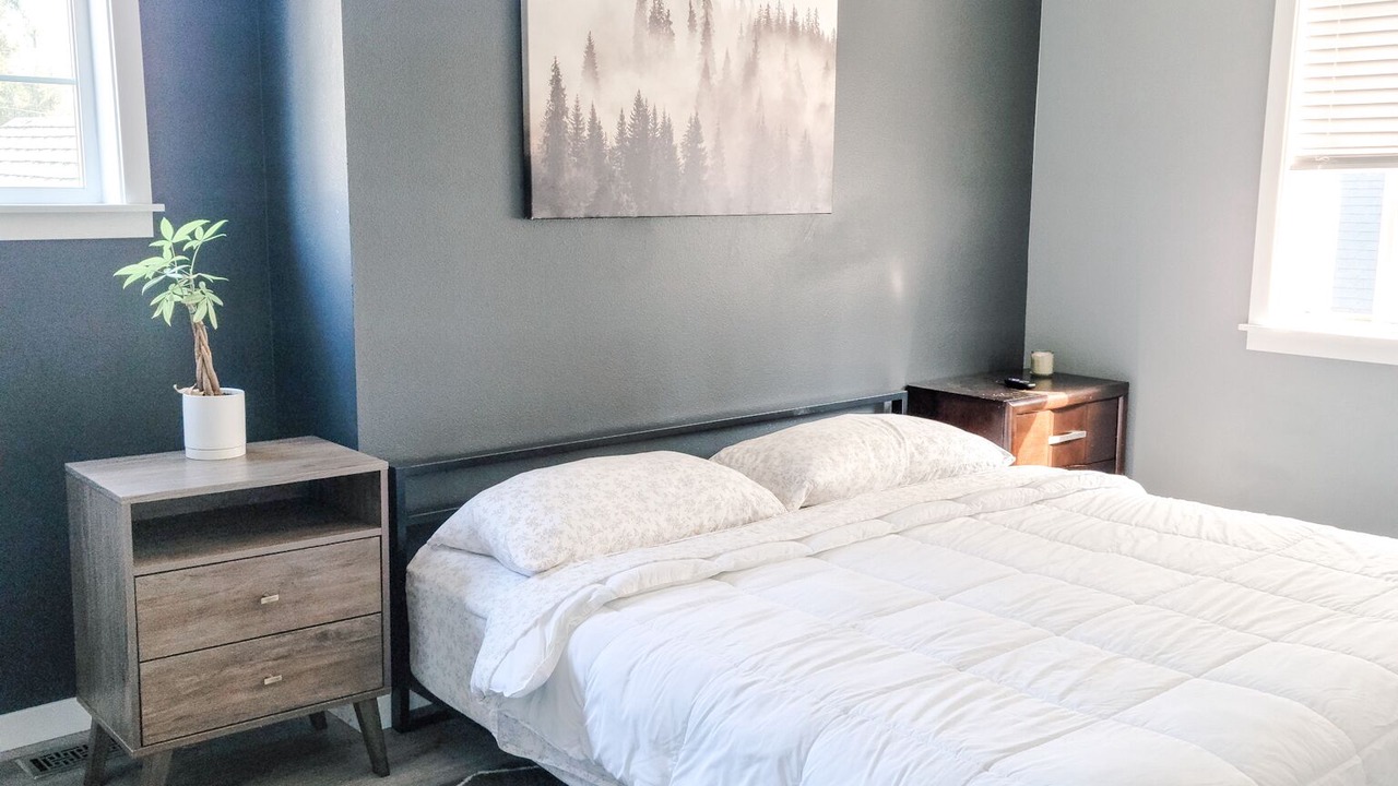 Photo of Bedroom in Paine Field-Lake Stickney