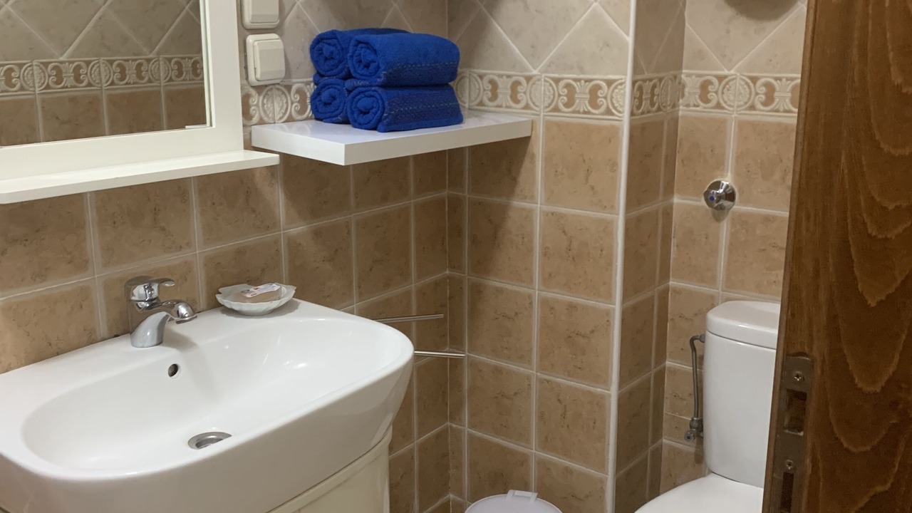 Photo of Bathroom in Tamrhakht