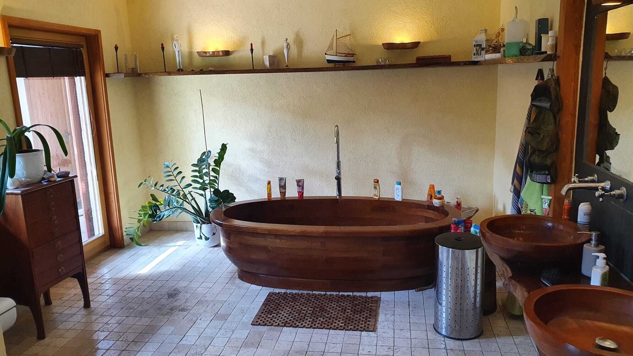 Photo of Bathroom in Maust