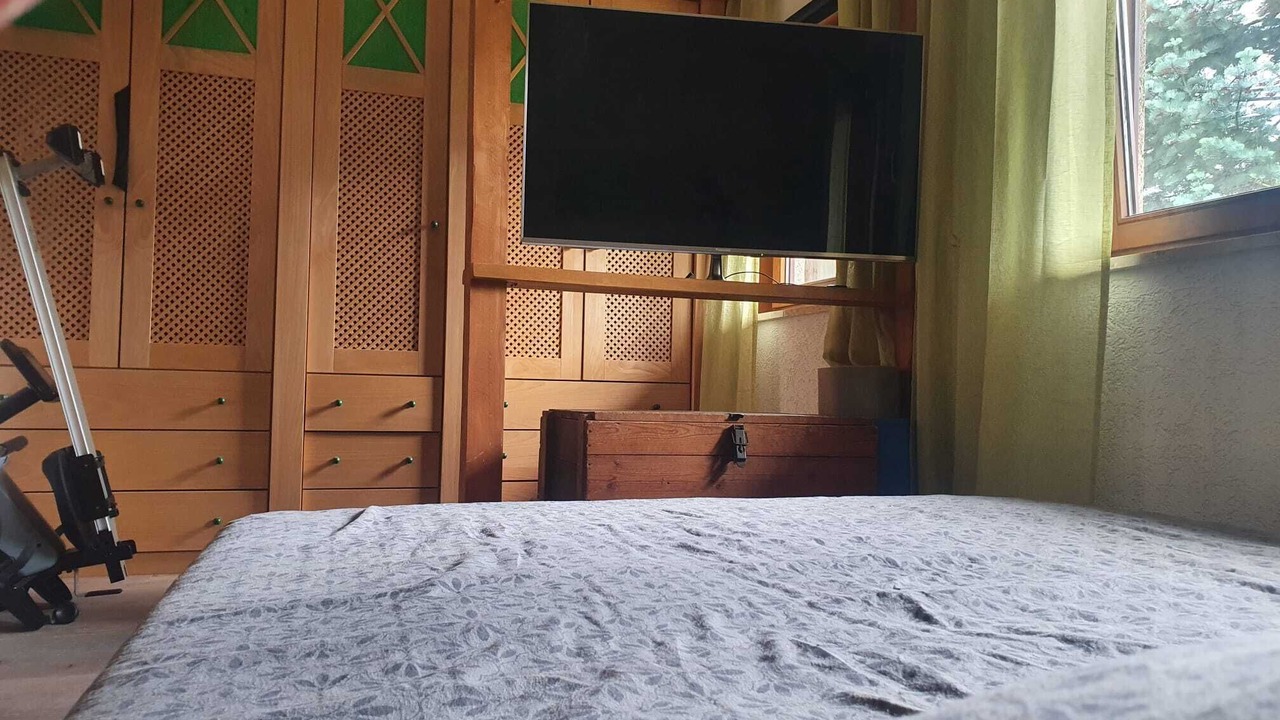 Photo of Bedroom in Maust