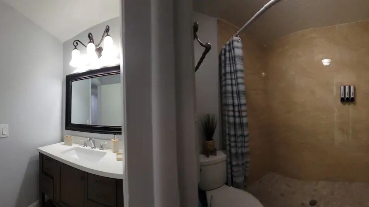 Photo of Bathroom in Town N County Park