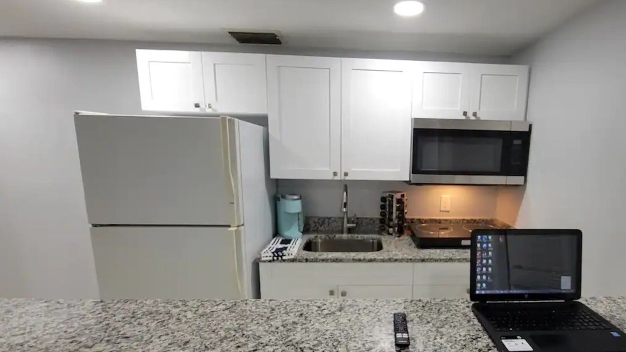 Photo of Kitchen in Town N County Park
