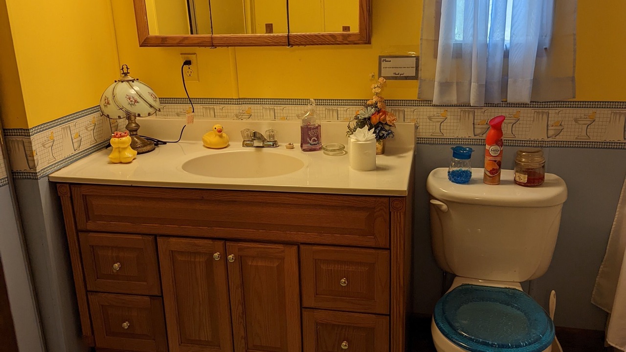 Photo of Bathroom in Odd