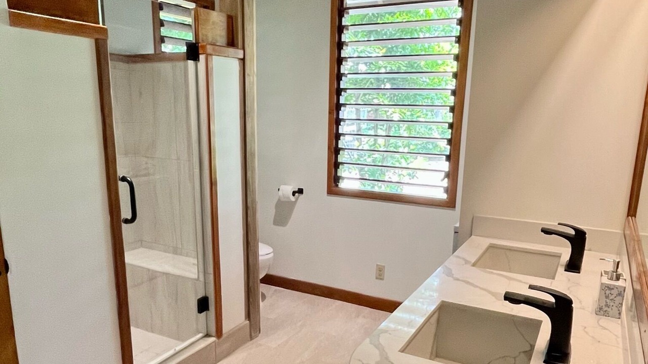 Photo of Bathroom in Palmetto Bay