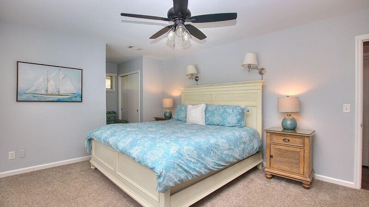 Photo of Bedroom in Oceanside