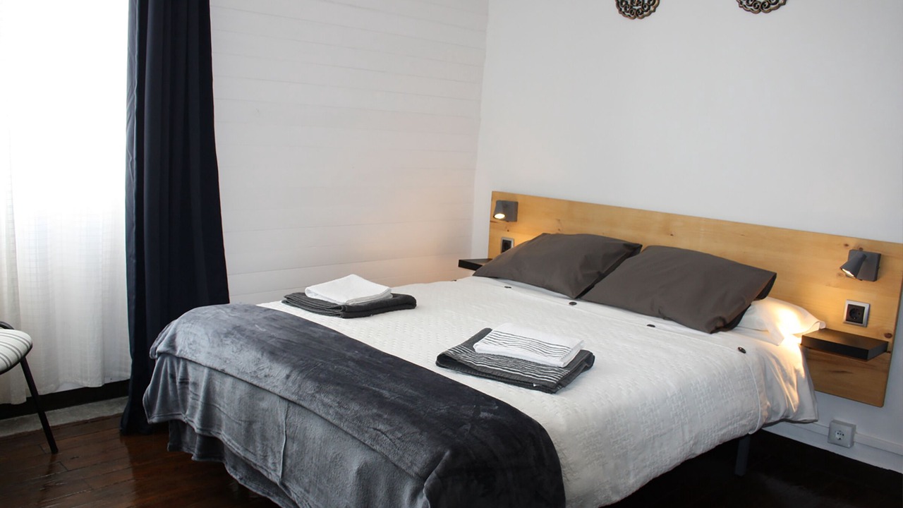 Photo of Bedroom in Lagostelle