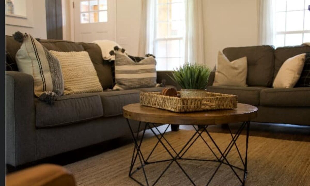 Photo of Livingroom in North Charleston