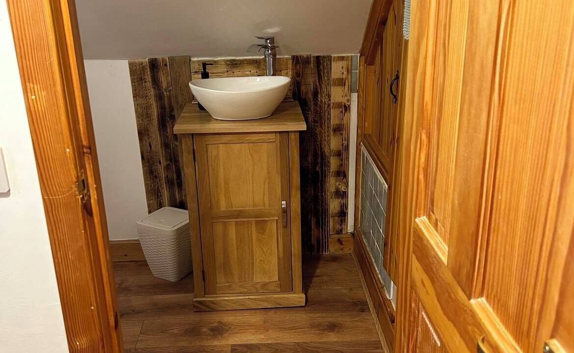 Photo of Bathroom in Taynuilt