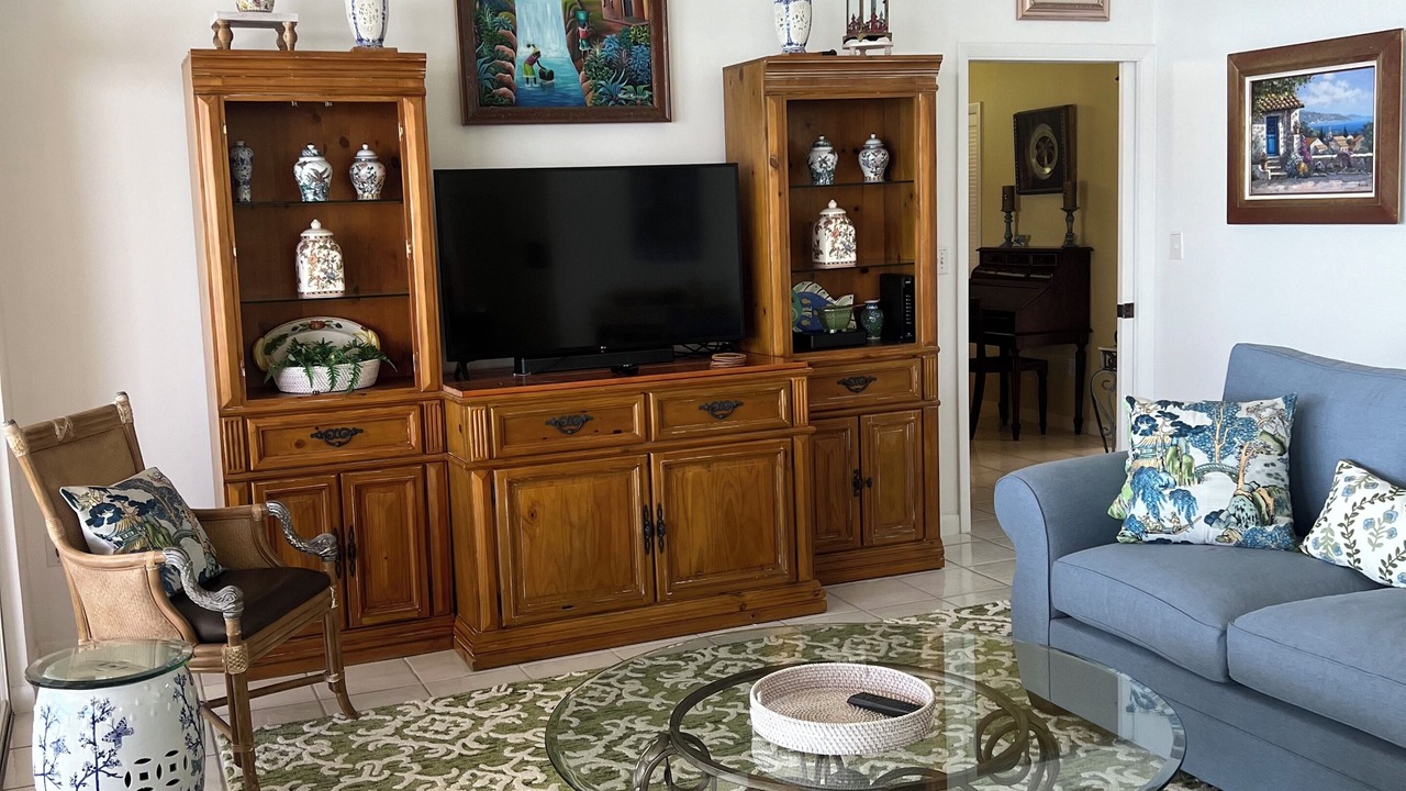 Photo of Livingroom in Sugarloaf Shores