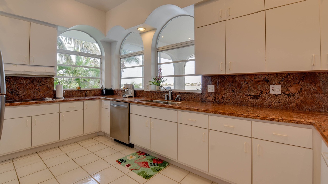 Photo of Kitchen in Sugarloaf Shores