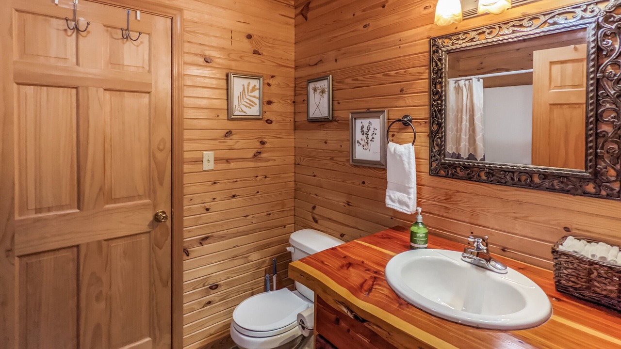 Photo of Bathroom in Mountain View