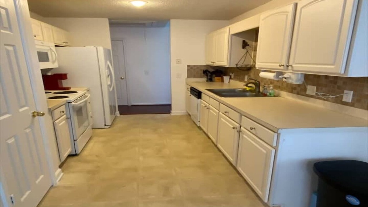 Photo of Kitchen in Pooler