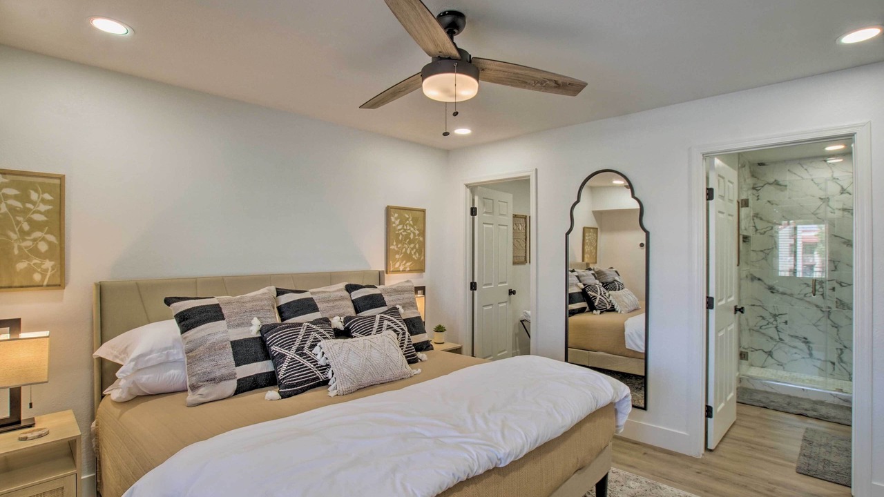 Photo of Bedroom in Apache Junction