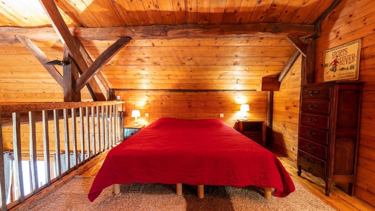 Photo of Bedroom in Vaulx