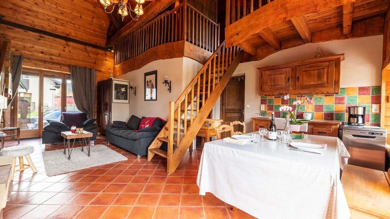 Photo of Livingroom in Vaulx