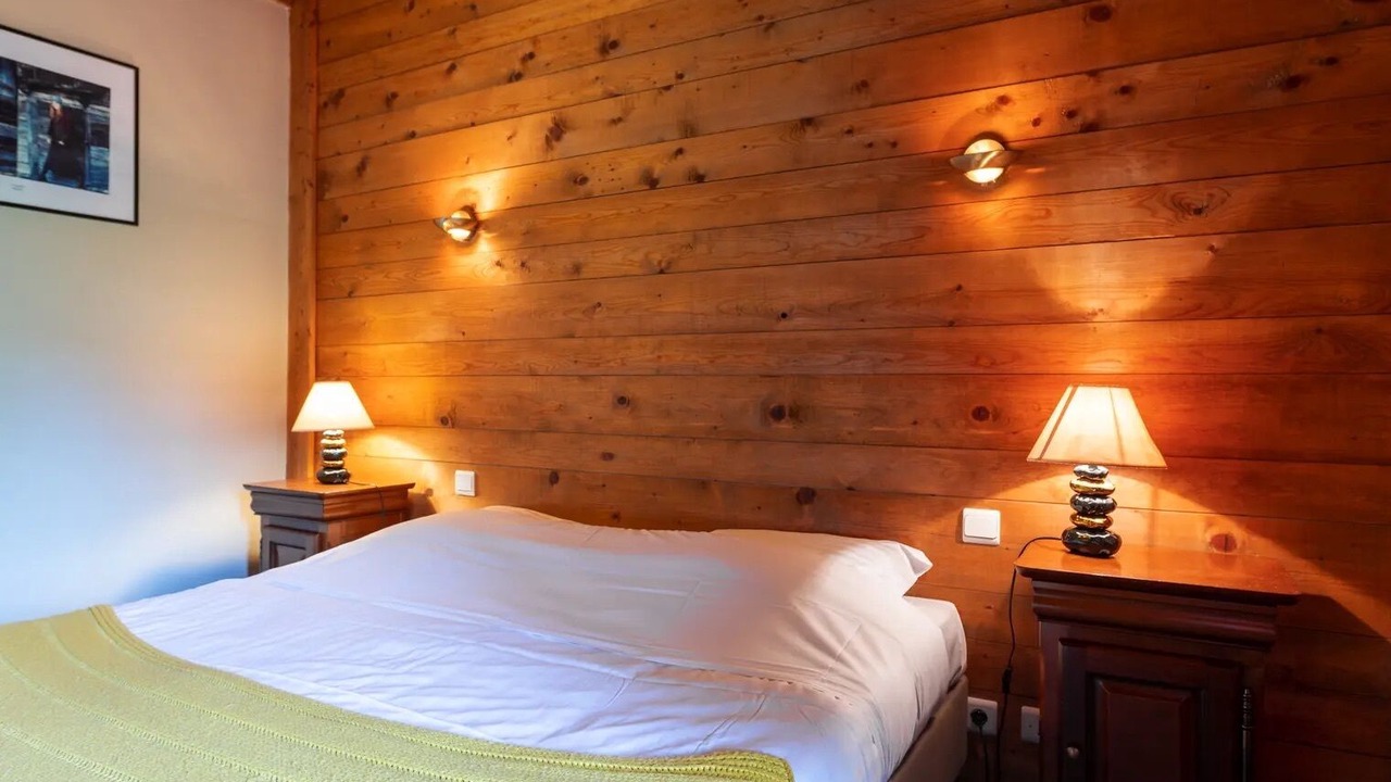 Photo of Bedroom in Vaulx