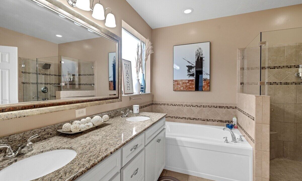 Photo of Bathroom in Spring