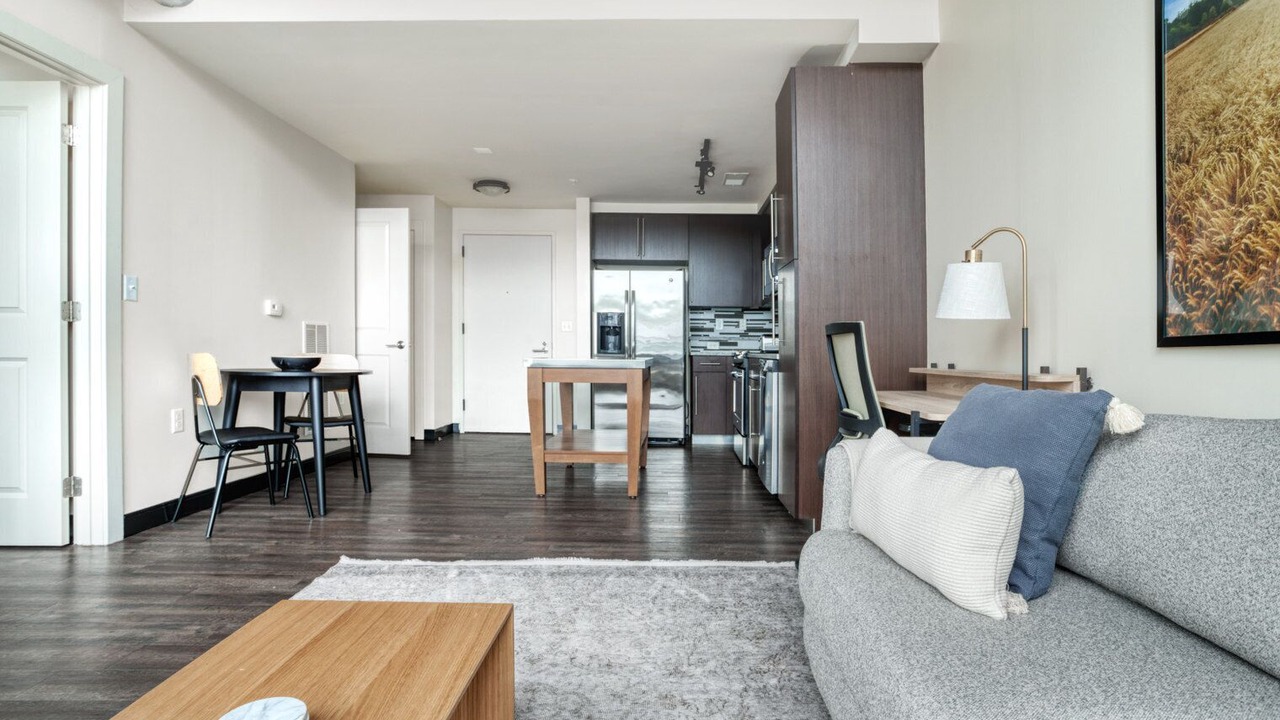 Photo of Livingroom in H Street Corridor