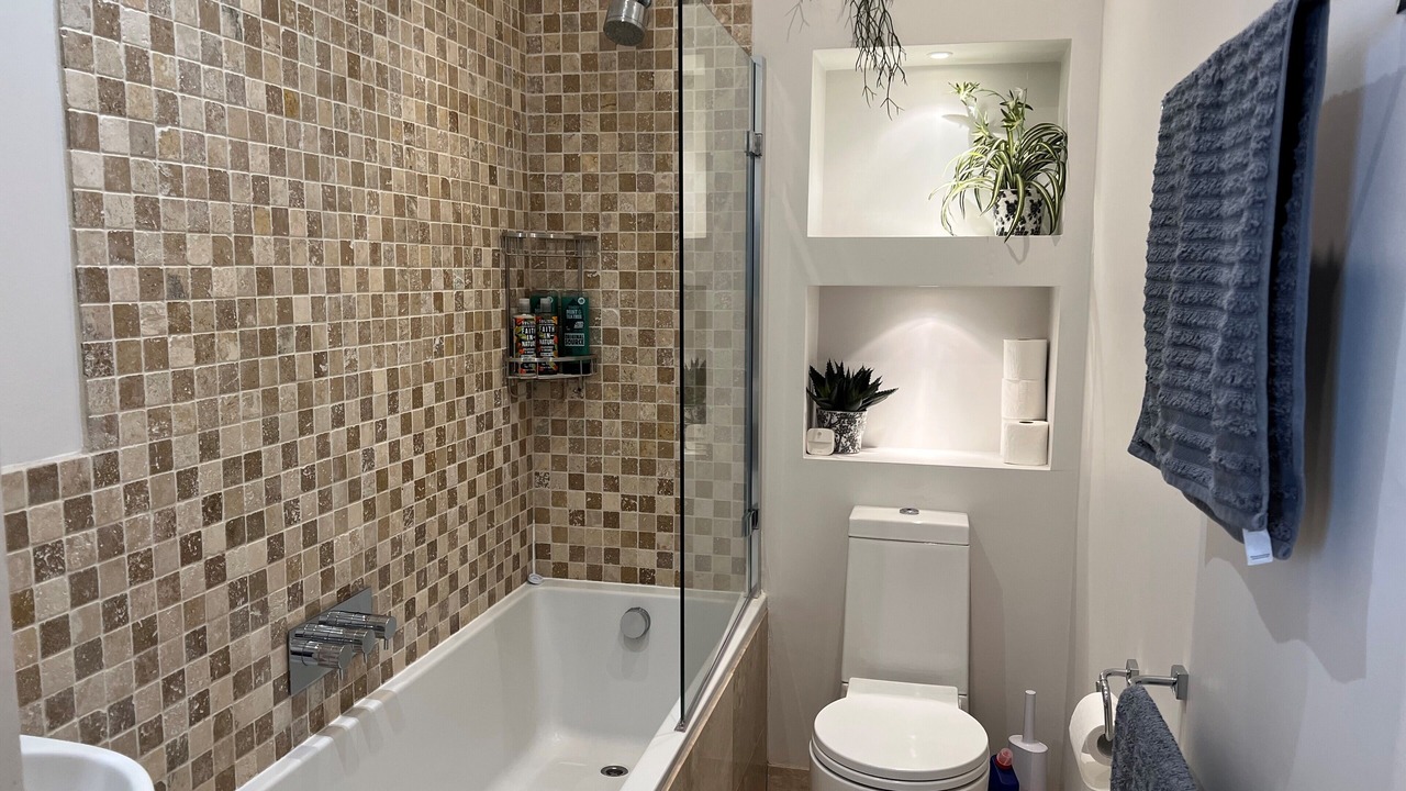 Photo of Bathroom in Wimbledon