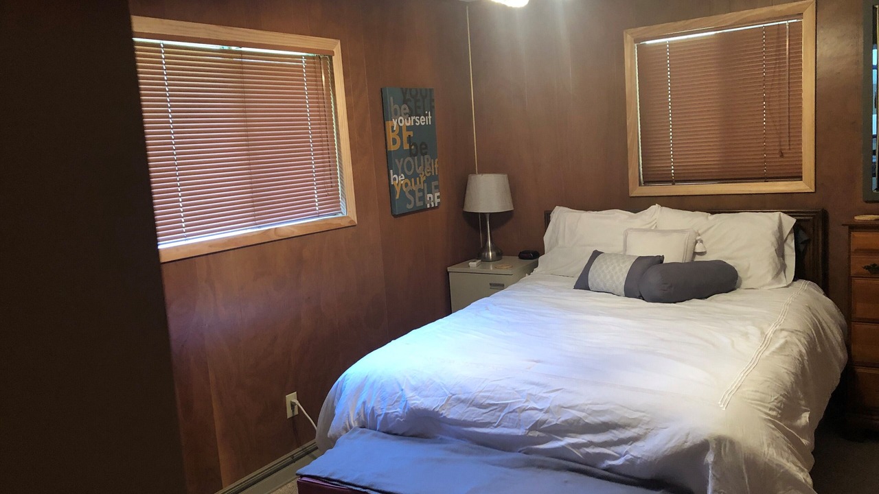 Photo of Bedroom in Brutus