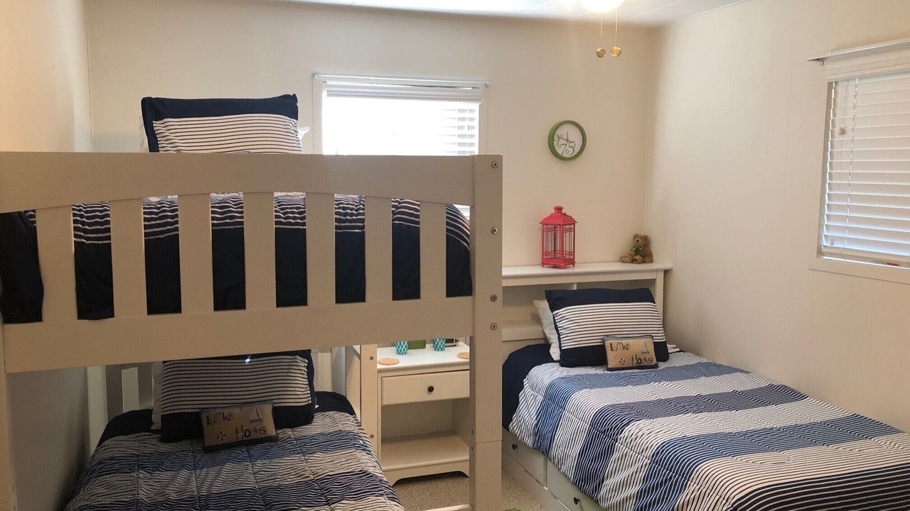 Photo of Bedroom in Brutus