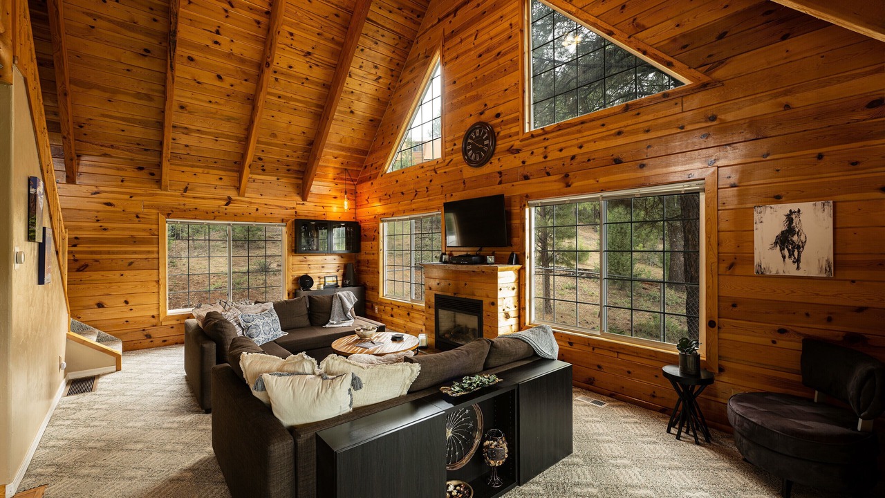 Photo of Bedroom in Long Valley Junction