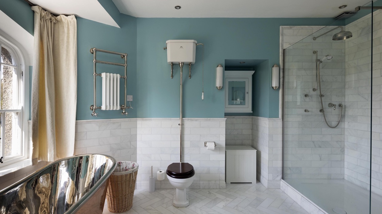 Photo of Bathroom in Saltash